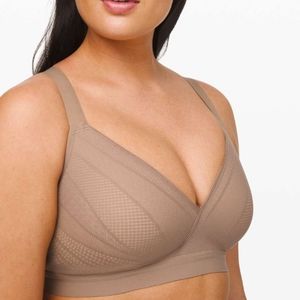 Lululemon awake to lace bra